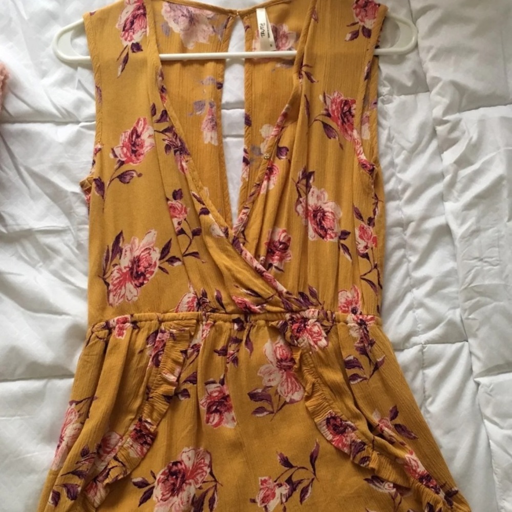 Romper - Picture 2 of 3